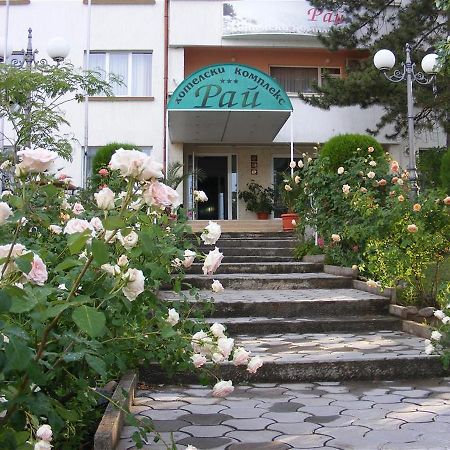 Paradise Hotel Madzharovo Esterno foto